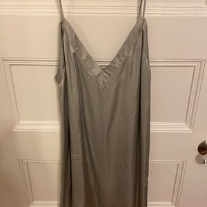 Aritzia Wilfred petange silver silky dress NWT M
